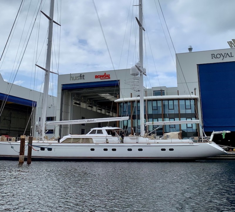 sailing yacht juliet